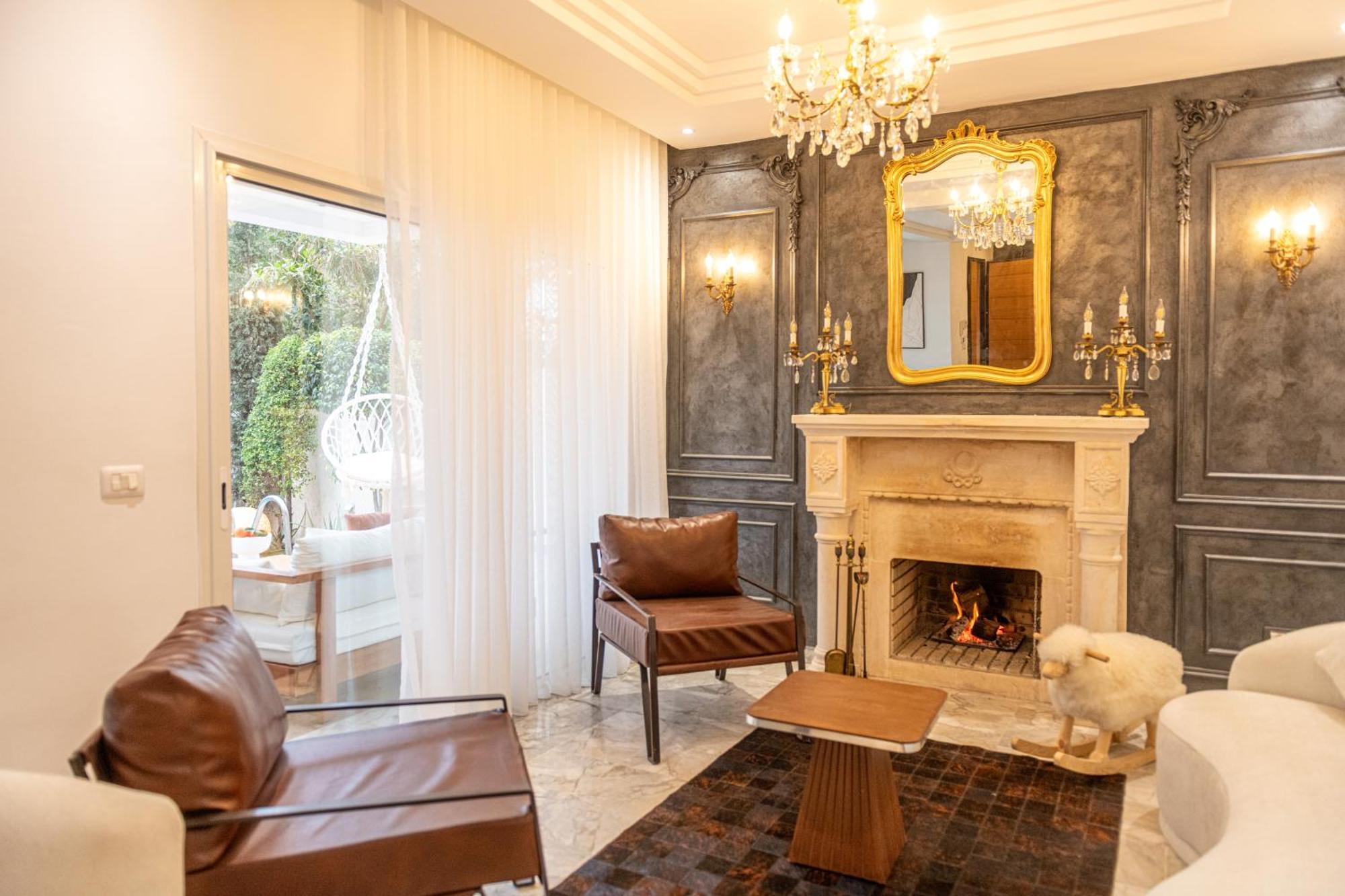Villa Victoria
